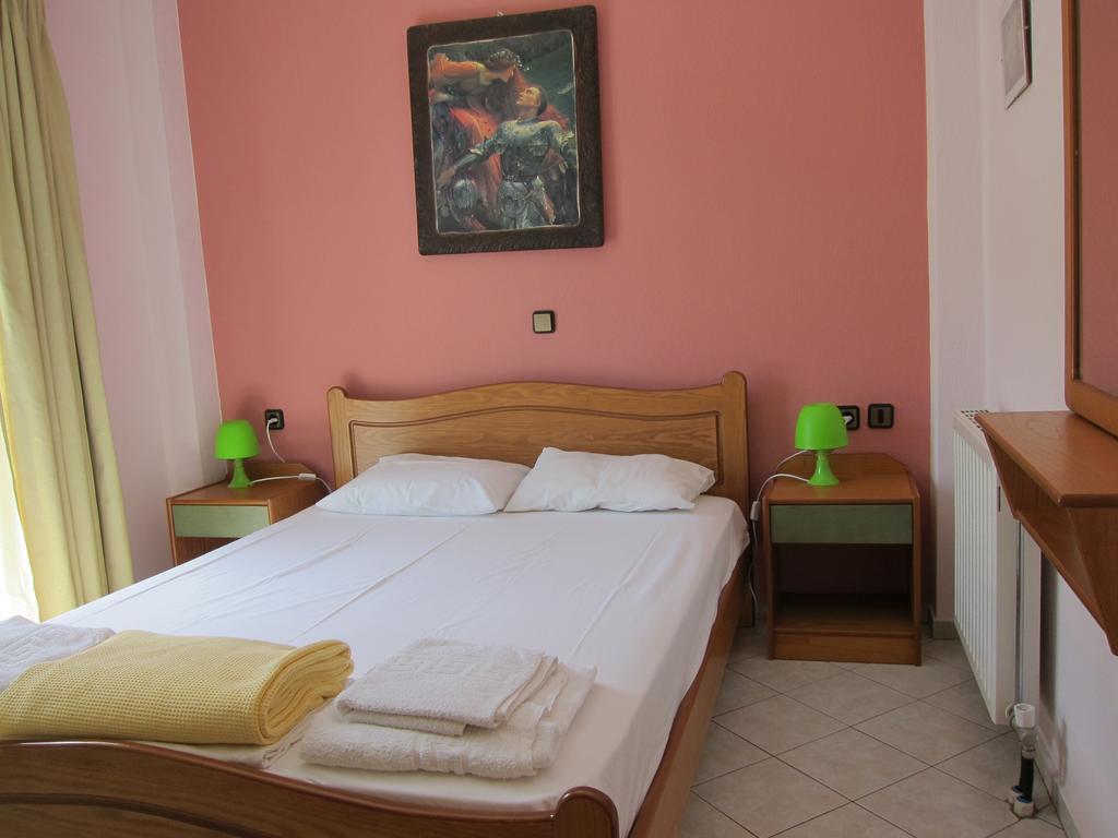 Stelios Apartments Истро Экстерьер фото