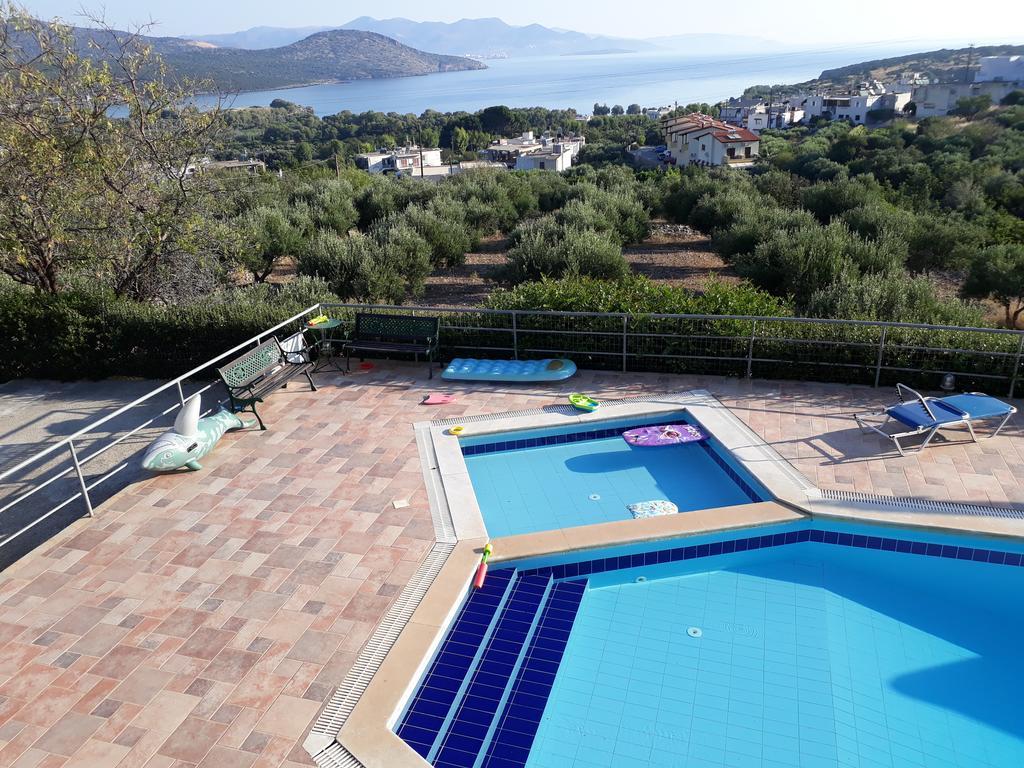 Stelios Apartments Истро Экстерьер фото